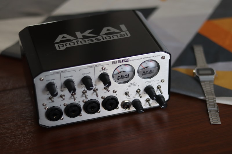 Elektronik İmza ile Sosyal İmza Arasındaki Farklar Elektronik İmza ile Sosyal İmza Arasındaki Farklar
